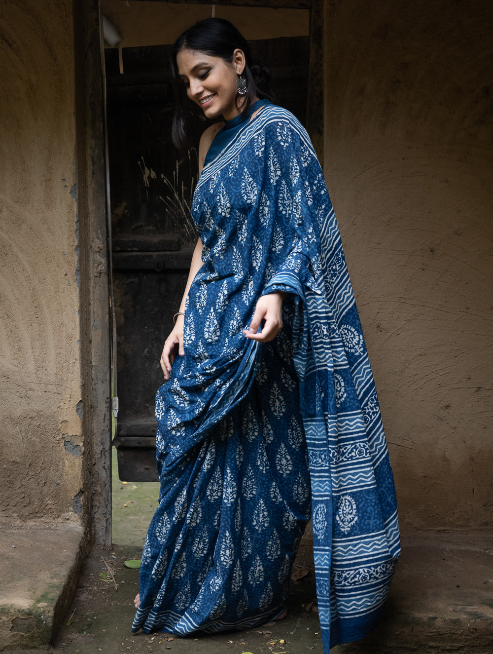 Dabu Hand Block Printed Mul Cotton Saree - Indigo Flora