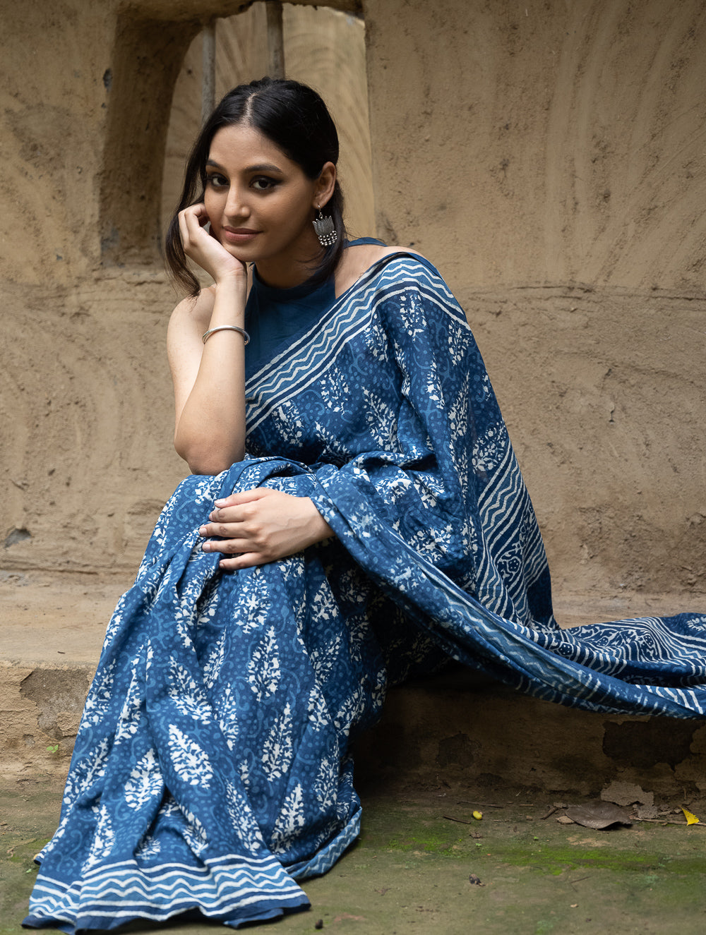 Dabu Hand Block Printed Mul Cotton Saree - Indigo Flora