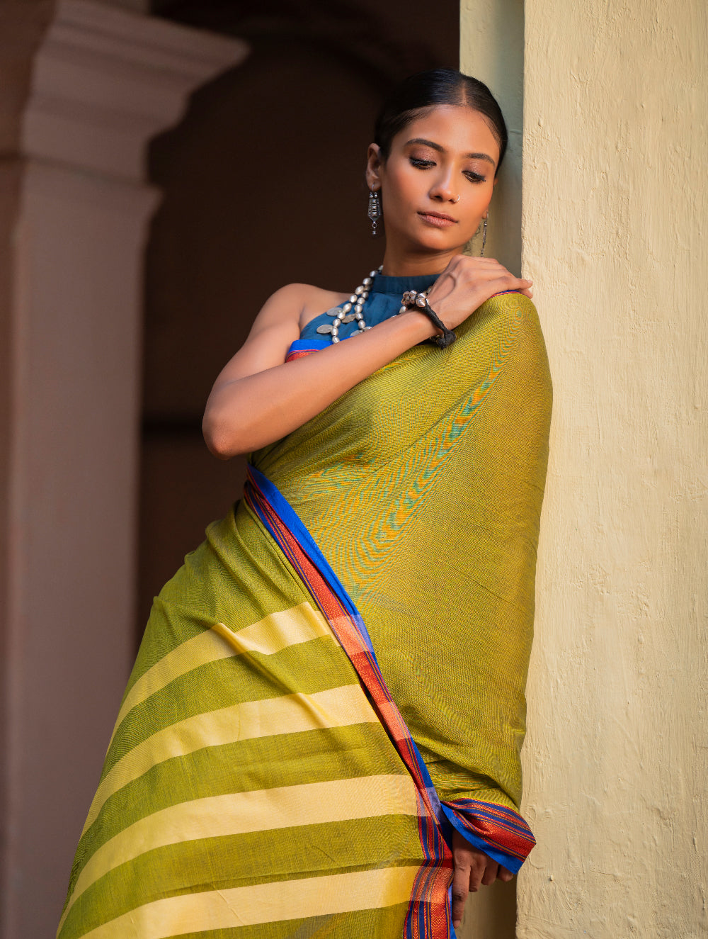 Load image into Gallery viewer, Deccan Elegance. Maharashtrian Ilkal Saree - Hirva T?r?