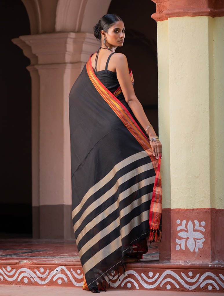 Deccan Elegance. Maharashtrian Ilkal Saree - Nishagati