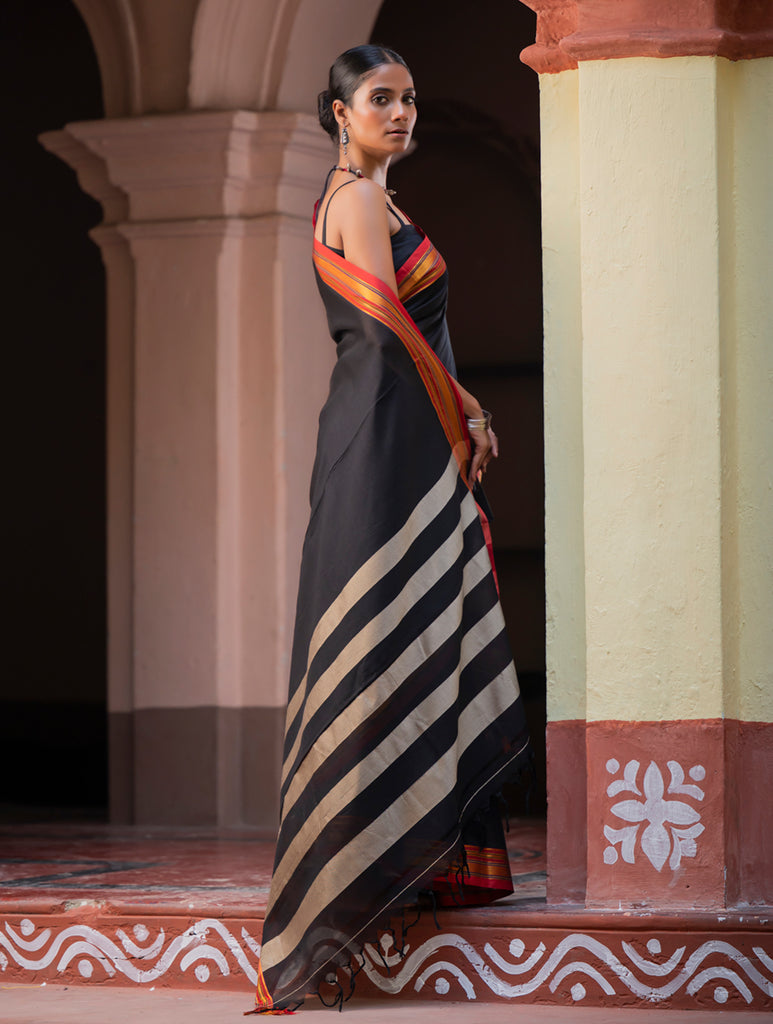 Deccan Elegance. Maharashtrian Ilkal Saree - Nishagati