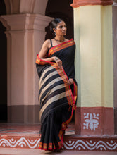 Load image into Gallery viewer, Deccan Elegance. Maharashtrian Ilkal Saree - Nishagati
