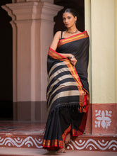 Load image into Gallery viewer, Deccan Elegance. Maharashtrian Ilkal Saree - Nishagati