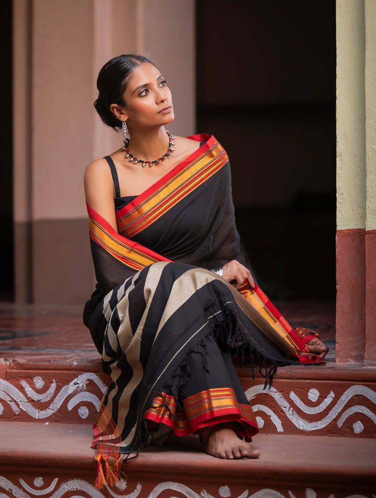 Deccan Elegance. Maharashtrian Ilkal Saree - Nishagati