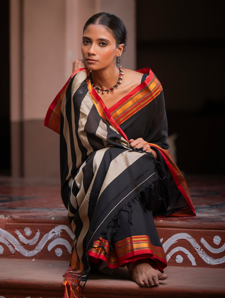 Deccan Elegance. Maharashtrian Ilkal Saree - Nishagati