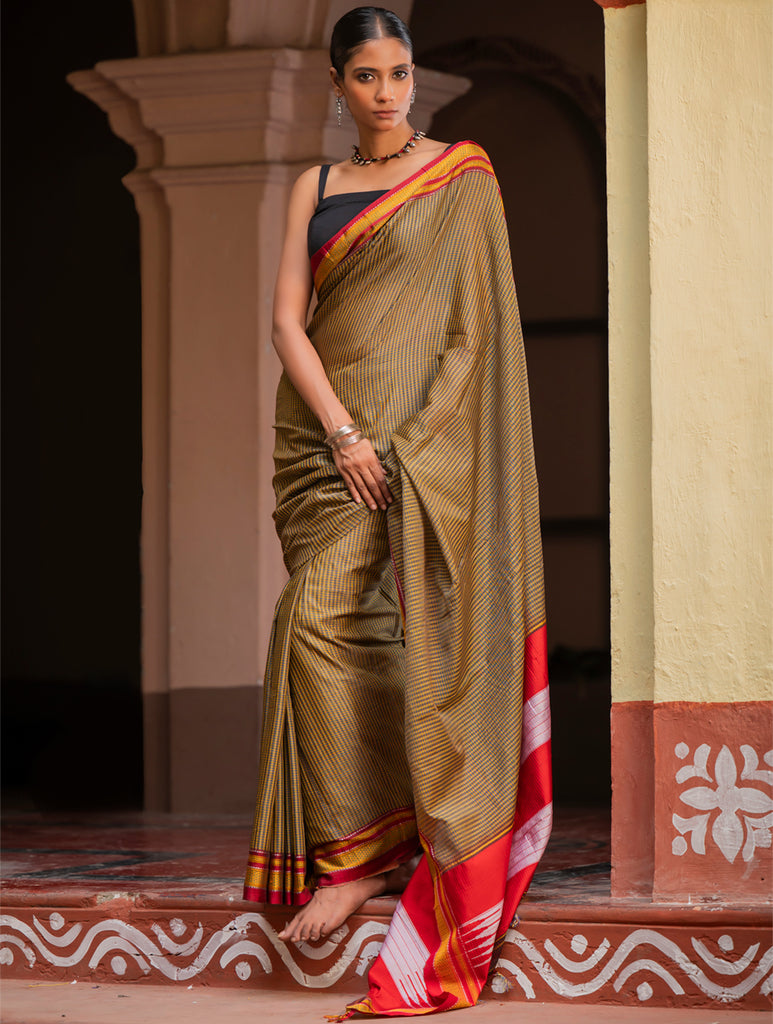 Deccan Elegance. Maharashtrian Small Checks Lugadi Saree - Kesar Katha