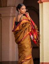 Load image into Gallery viewer, Deccan Elegance. Maharashtrian Small Checks Lugadi Saree - Manthana