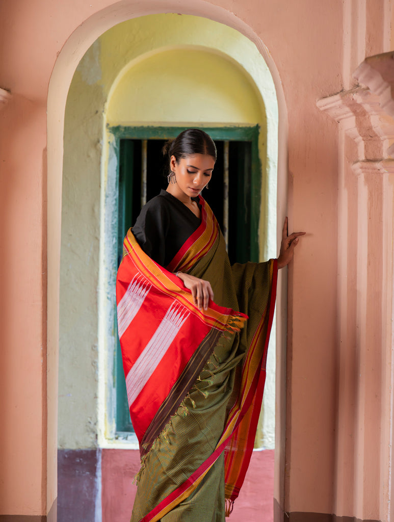 Deccan Elegance. Maharashtrian Small Checks Lugadi Saree - T?raChitra