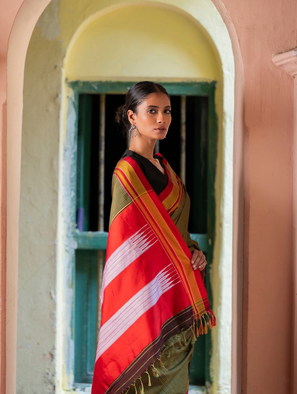 Deccan Elegance. Maharashtrian Small Checks Lugadi Saree - T?raChitra