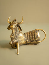 Load image into Gallery viewer, Dhokra Craft Curio - Nandi Checkered