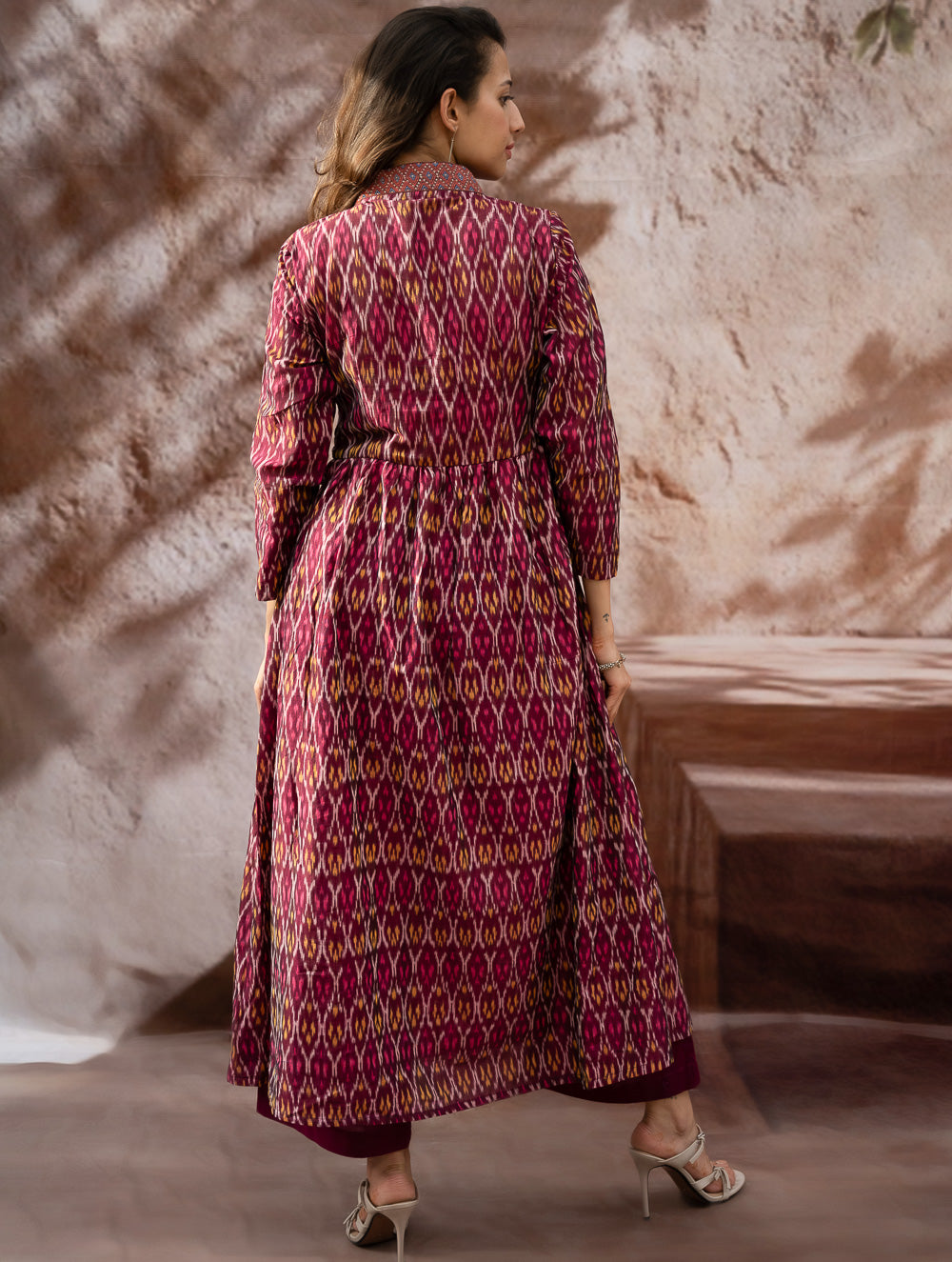 Load image into Gallery viewer, Elegant Classic. Light, Soft Ikat Handwoven Long Kurta Set - Crimson Tints