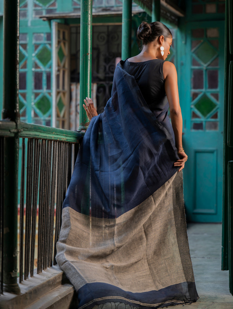 Elegant Handwoven Bengal Linen Saree - Midnight Whisper