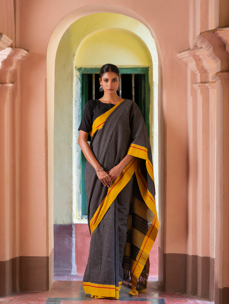 Ethnic Elegance. Handwoven Pateda Aanchu Saree - Aenugudi