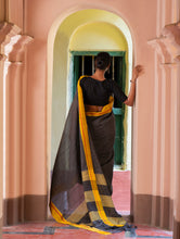 Load image into Gallery viewer, Ethnic Elegance. Handwoven Pateda Aanchu Saree - Aenugudi