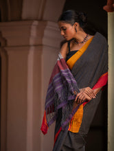Load image into Gallery viewer, Ethnic Elegance. Handwoven Pateda Aanchu Saree - KaviRekha