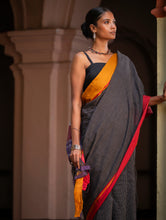 Load image into Gallery viewer, Ethnic Elegance. Handwoven Pateda Aanchu Saree - KaviRekha