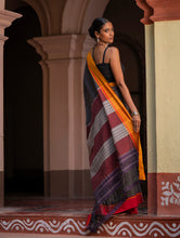 Load image into Gallery viewer, Ethnic Elegance. Handwoven Pateda Aanchu Saree - KaviRekha