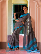 Load image into Gallery viewer, Ethnic Elegance. Handwoven Pateda Aanchu Saree - Kurunji