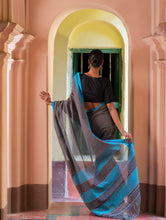 Load image into Gallery viewer, Ethnic Elegance. Handwoven Pateda Aanchu Saree - Kurunji