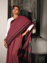 Load image into Gallery viewer, Ethnic Elegance. Handwoven Pateda Aanchu Saree - Semmani
