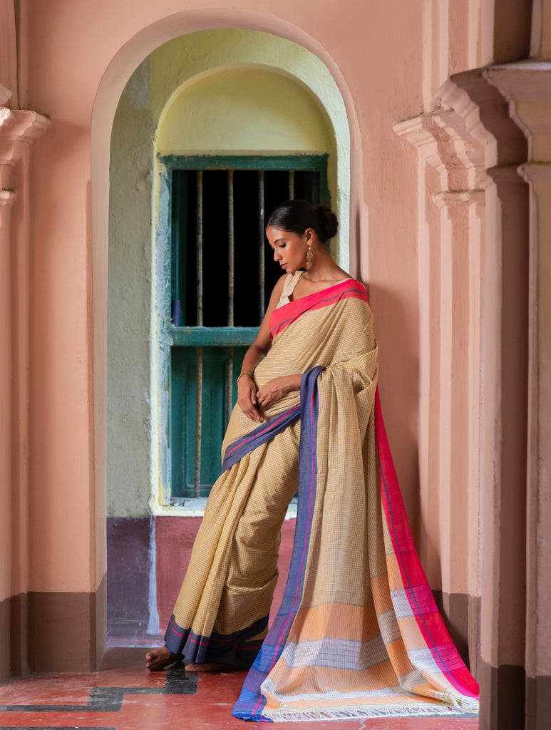 Ethnic Elegance. Handwoven Pateda Aanchu Saree - ThenMazhai