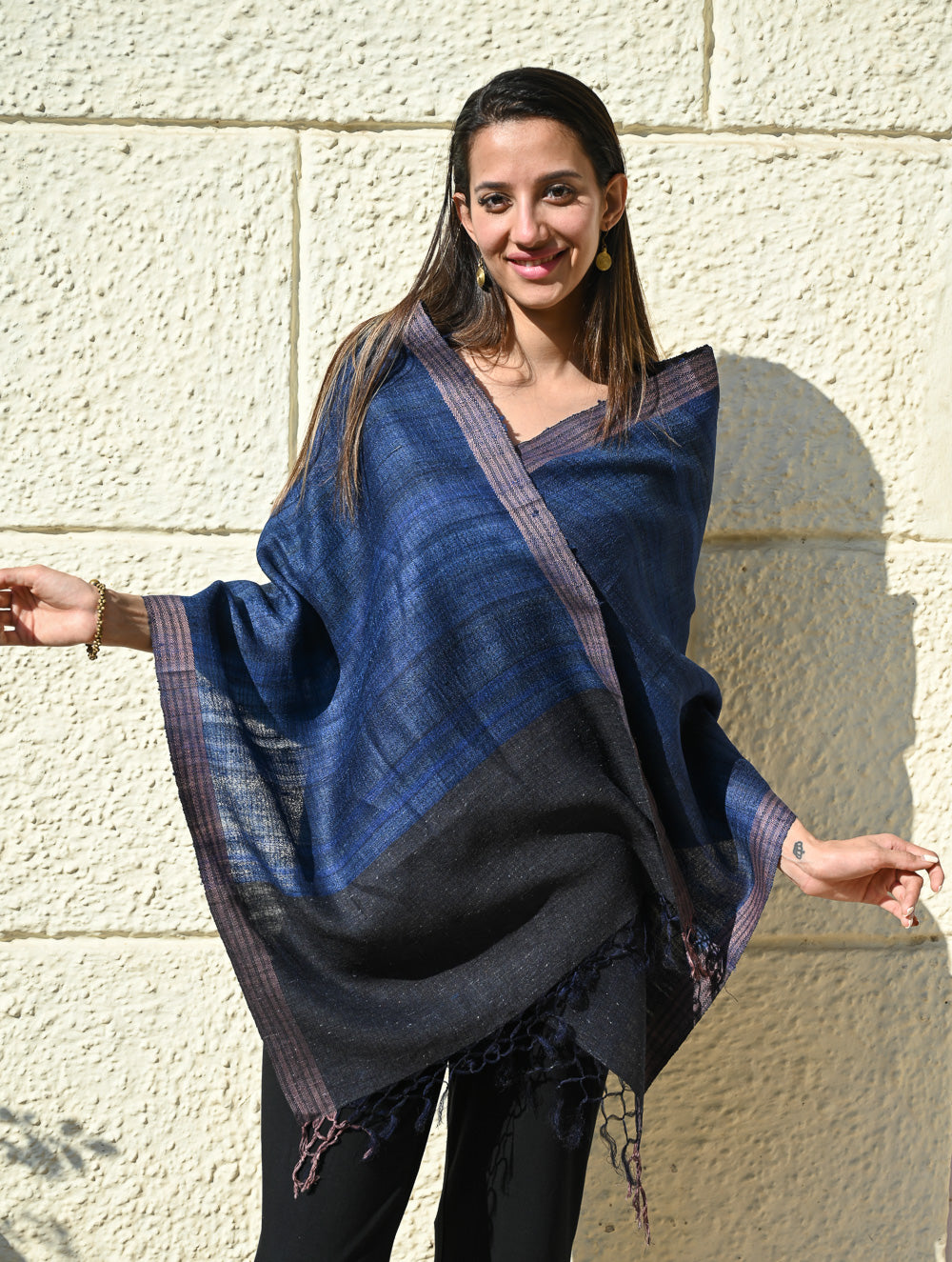 Load image into Gallery viewer, Exclusive Bhagalpur Tussar Silk Stole - Midnight Currents