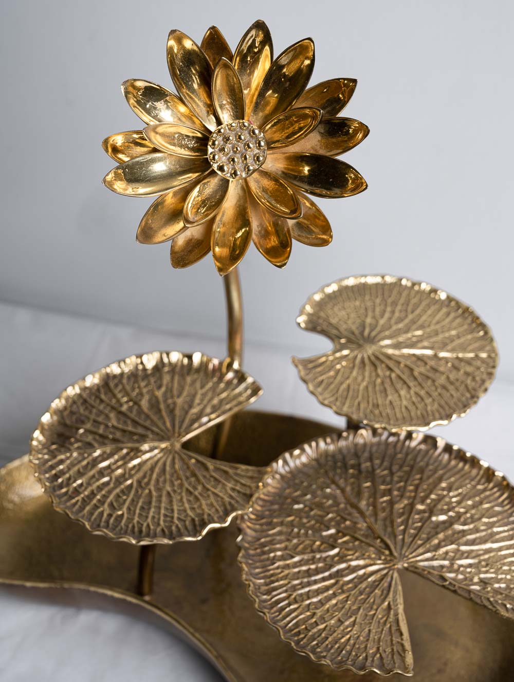 Exclusive Brass Curio - Waterlily Garden (Large)