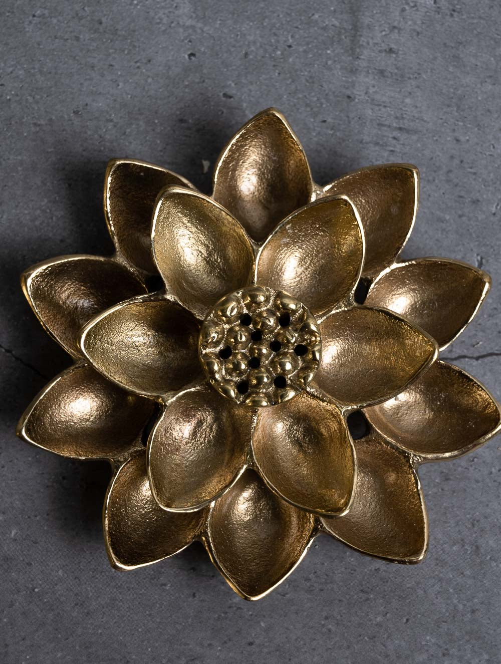 Exclusive Brass Curio / Incense Holder - Waterlily 