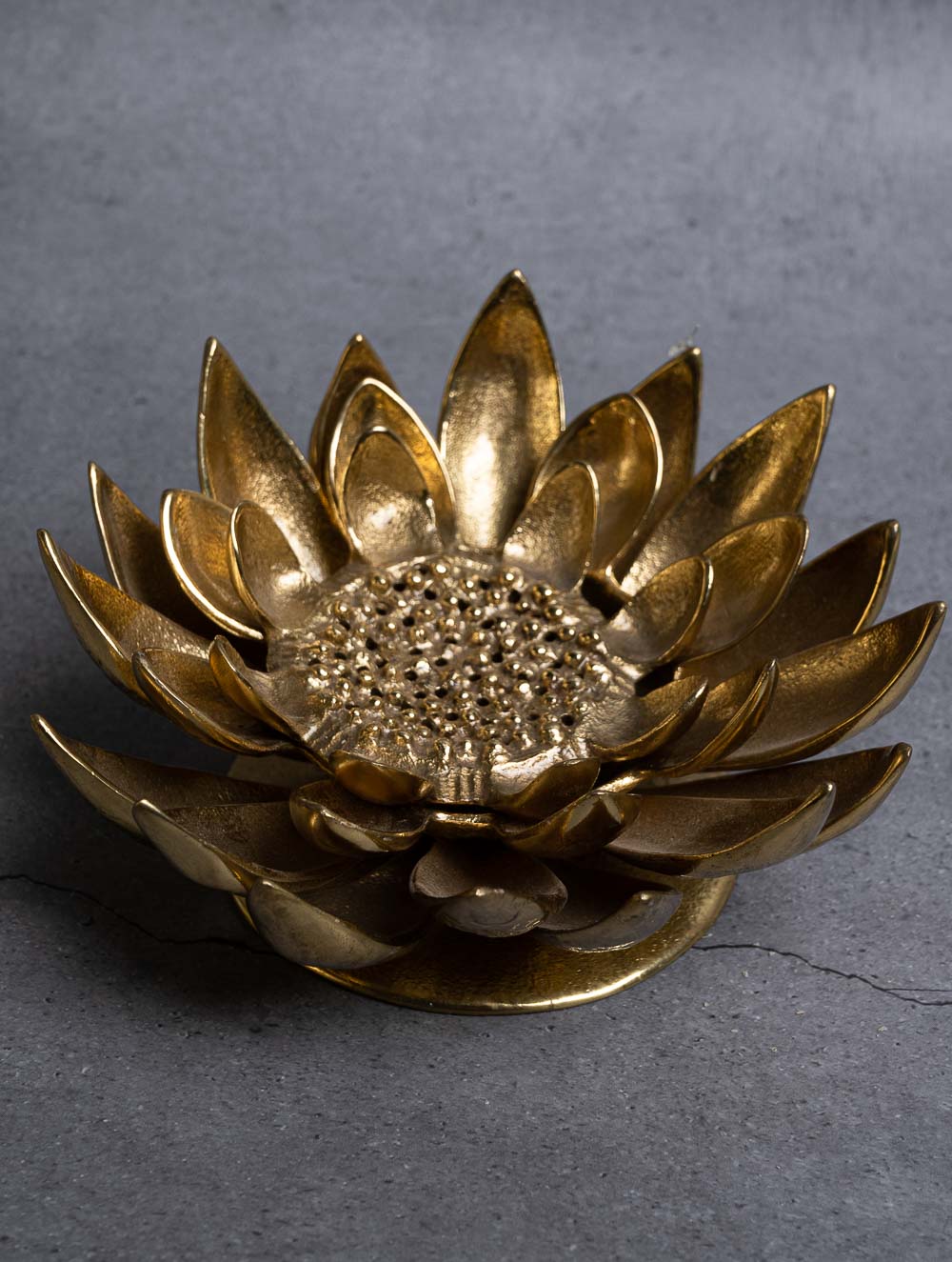 Exclusive Brass Tealight & Incense Holder - Waterlily 