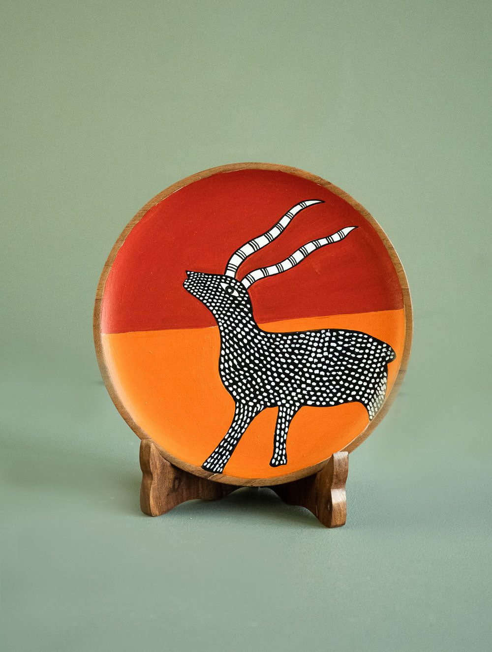 Load image into Gallery viewer, Exclusive Gond Art Wooden Wall Plate / Table Curio - Vibrant Deer 