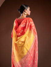 Load image into Gallery viewer, Exclusive Handwoven Bengal Linen Jamdani Saree - Sondhya Tara