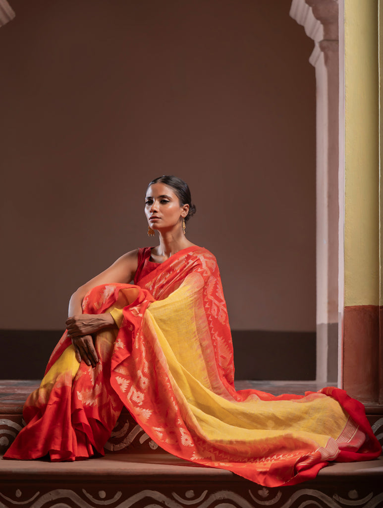 Exclusive Handwoven Bengal Linen Jamdani Saree - Sondhya Tara