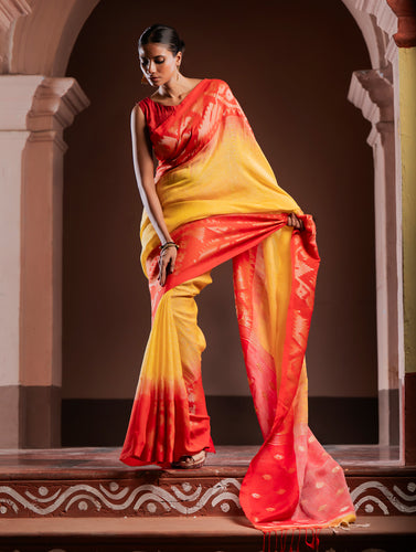 Exclusive Handwoven Bengal Linen Jamdani Saree - Sondhya Tara
