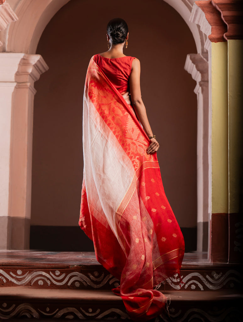 Exclusive Handwoven Bengal Linen Jamdani Saree - Vaarija