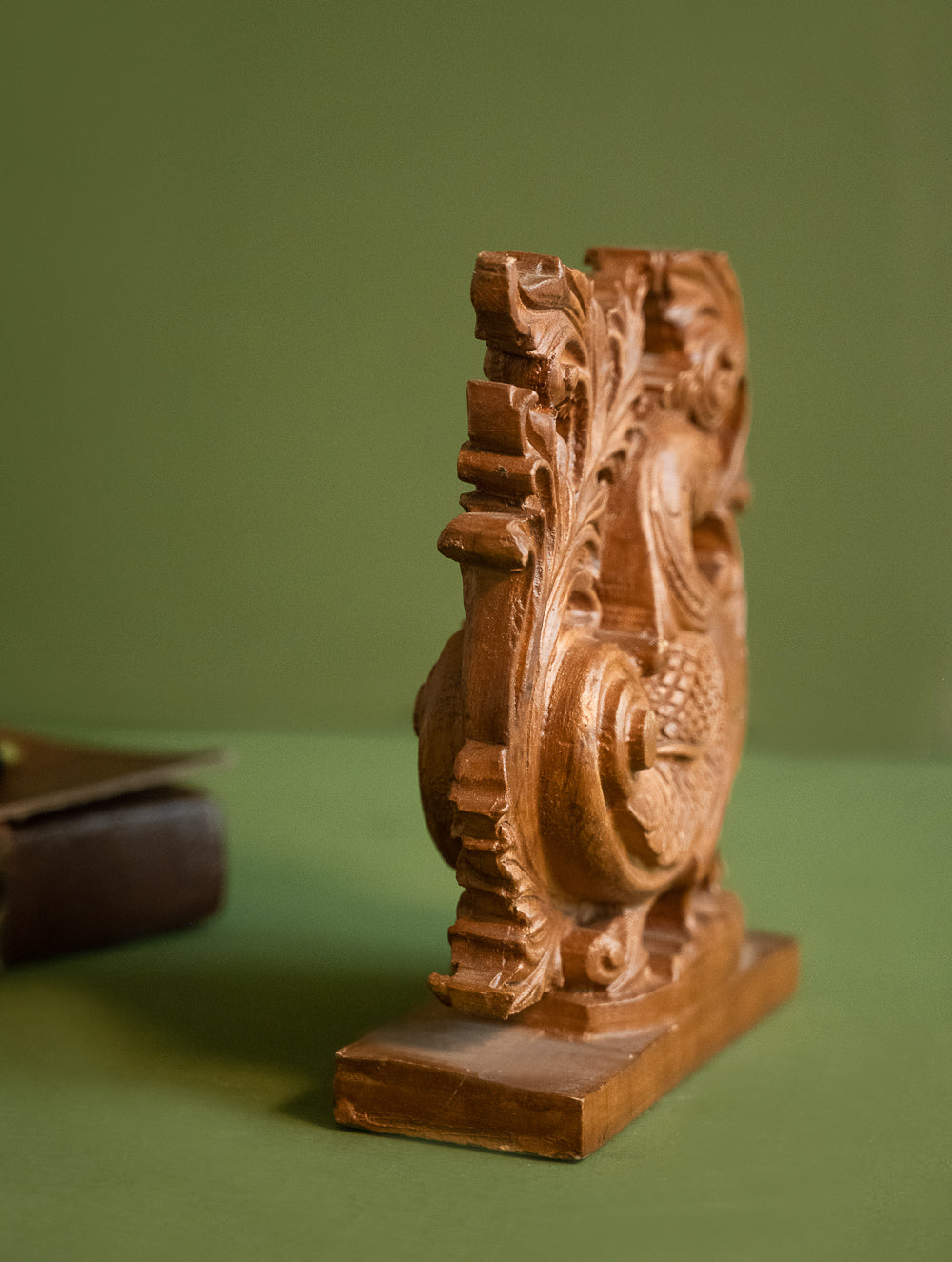 Load image into Gallery viewer, Exclusive Karnataka Wood Carving Curio - Peacock