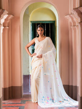 Load image into Gallery viewer, Exclusive Soft Handwoven Bengal Cotton Jamdani Saree - White Flora