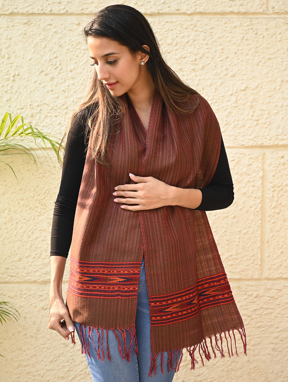 Load image into Gallery viewer, Exclusive Soft Himachal Wool Muffler with Woven Border - Hot Chocolate 