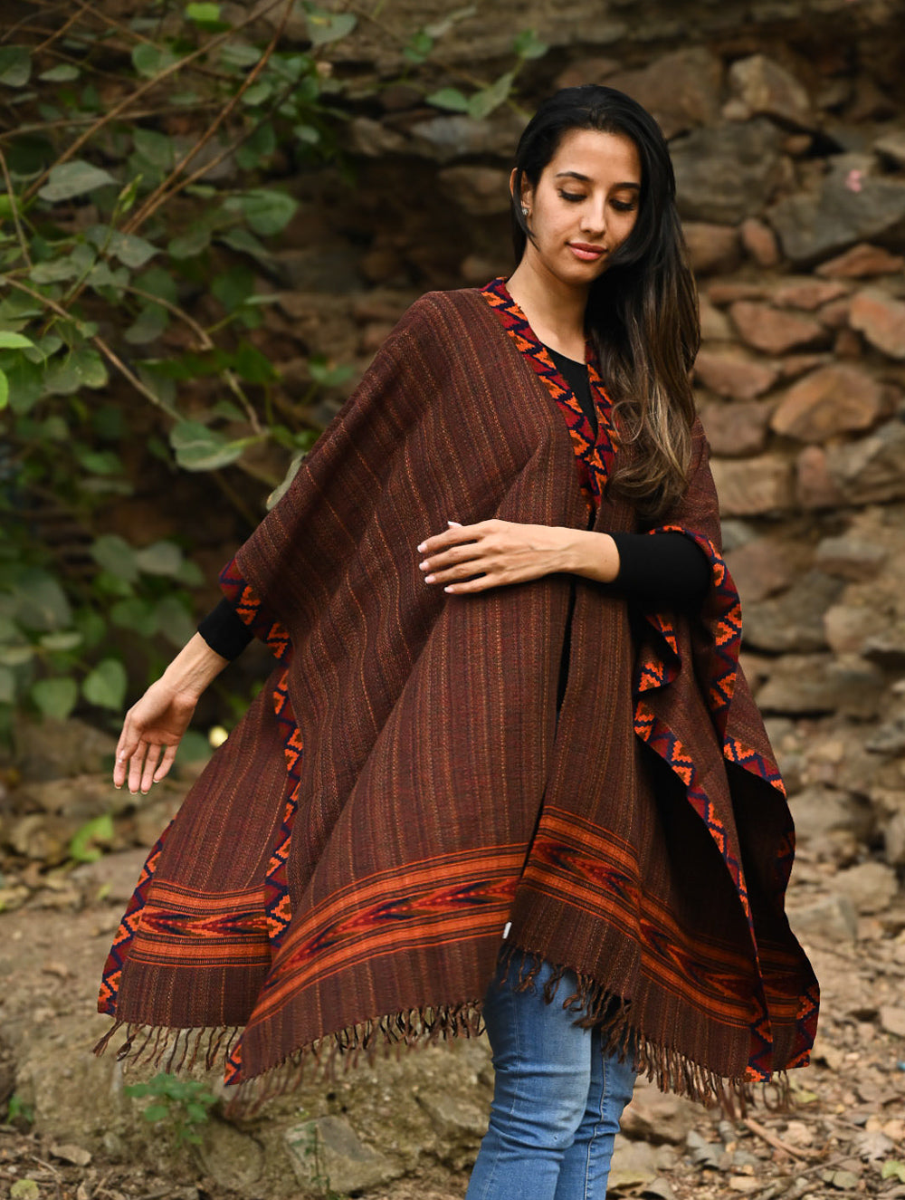 Load image into Gallery viewer, Exclusive Soft Himachal Wool Poncho with Woven Border - Cinnamon Rust