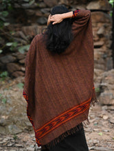 Load image into Gallery viewer, Exclusive Soft Himachal Wool Poncho with Woven Border - Coffee Spiced