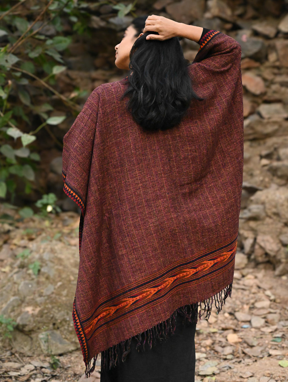 Load image into Gallery viewer, Exclusive Soft Himachal Wool Poncho with Woven Border - Mountain Berry