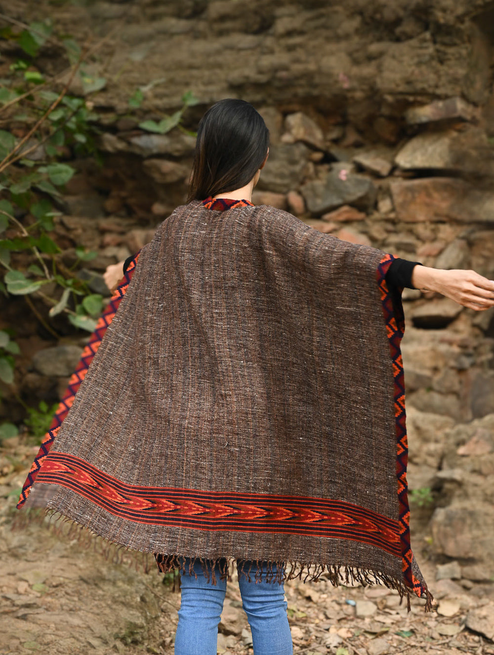 Load image into Gallery viewer, Exclusive Soft Himachal Wool Poncho with Woven Border - Rustwood