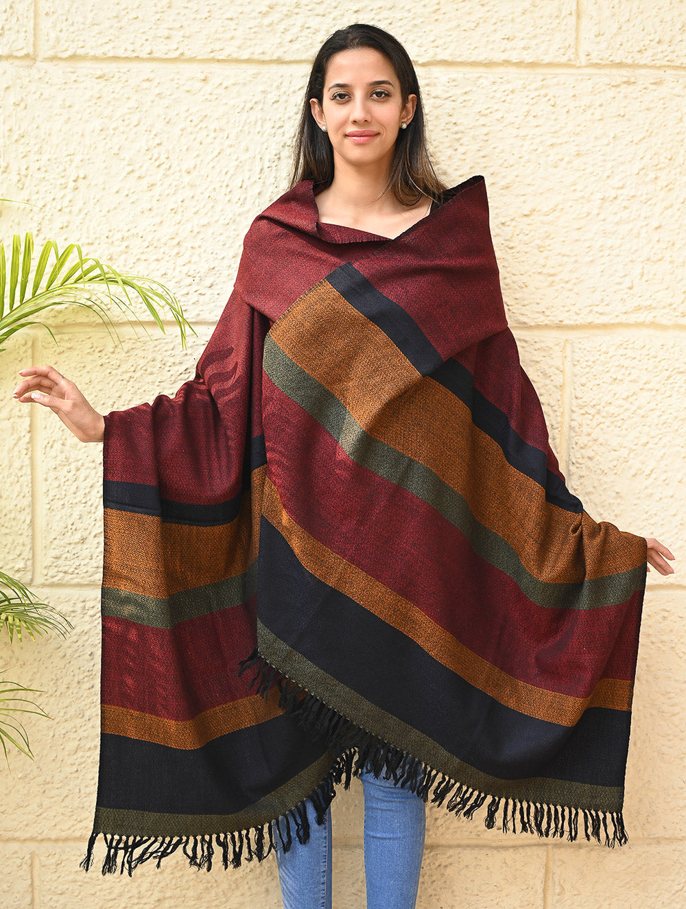 Load image into Gallery viewer, Exclusive Soft Himachal Wool Shawl with Woven Border - Oak-Red Cascade