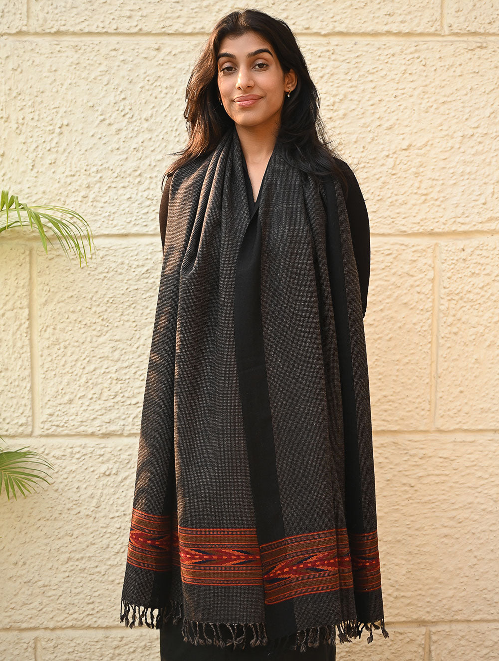 Load image into Gallery viewer, Exclusive Soft Himachal Wool Stole with Woven Border - Charcoal Cascade