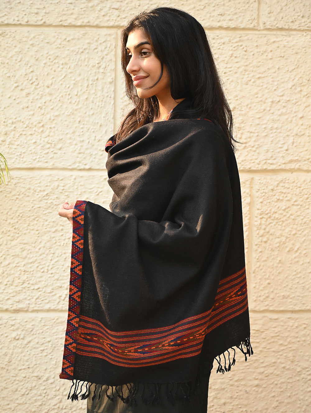 Load image into Gallery viewer, Exclusive Soft Himachal Wool Stole with Woven Border - Charcoal Trail