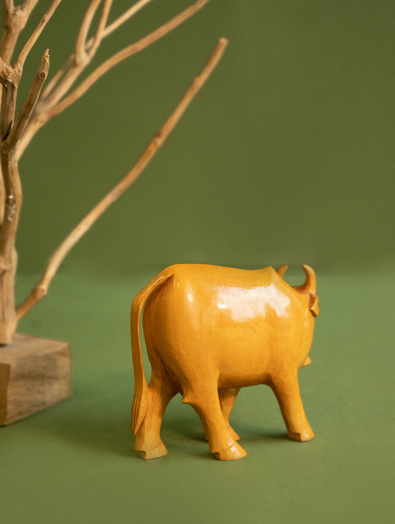 Exquisite Handcrafted Wooden Bull with Glossy Finish
