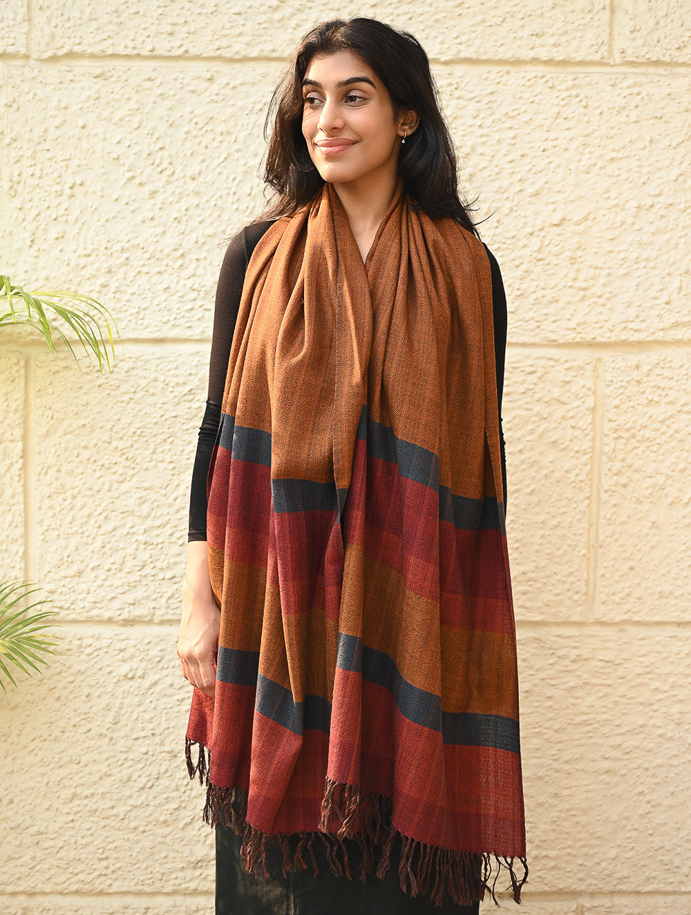 Load image into Gallery viewer, Fine, Soft Himachal Wool Self Striped Stole - Golden Dawn