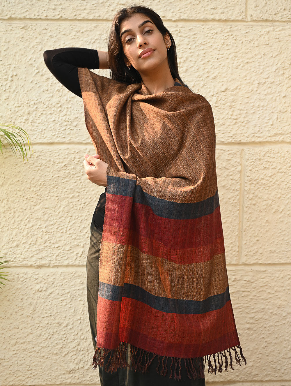 Load image into Gallery viewer, Fine, Soft Himachal Wool Self Striped Stole - Golden Dawn