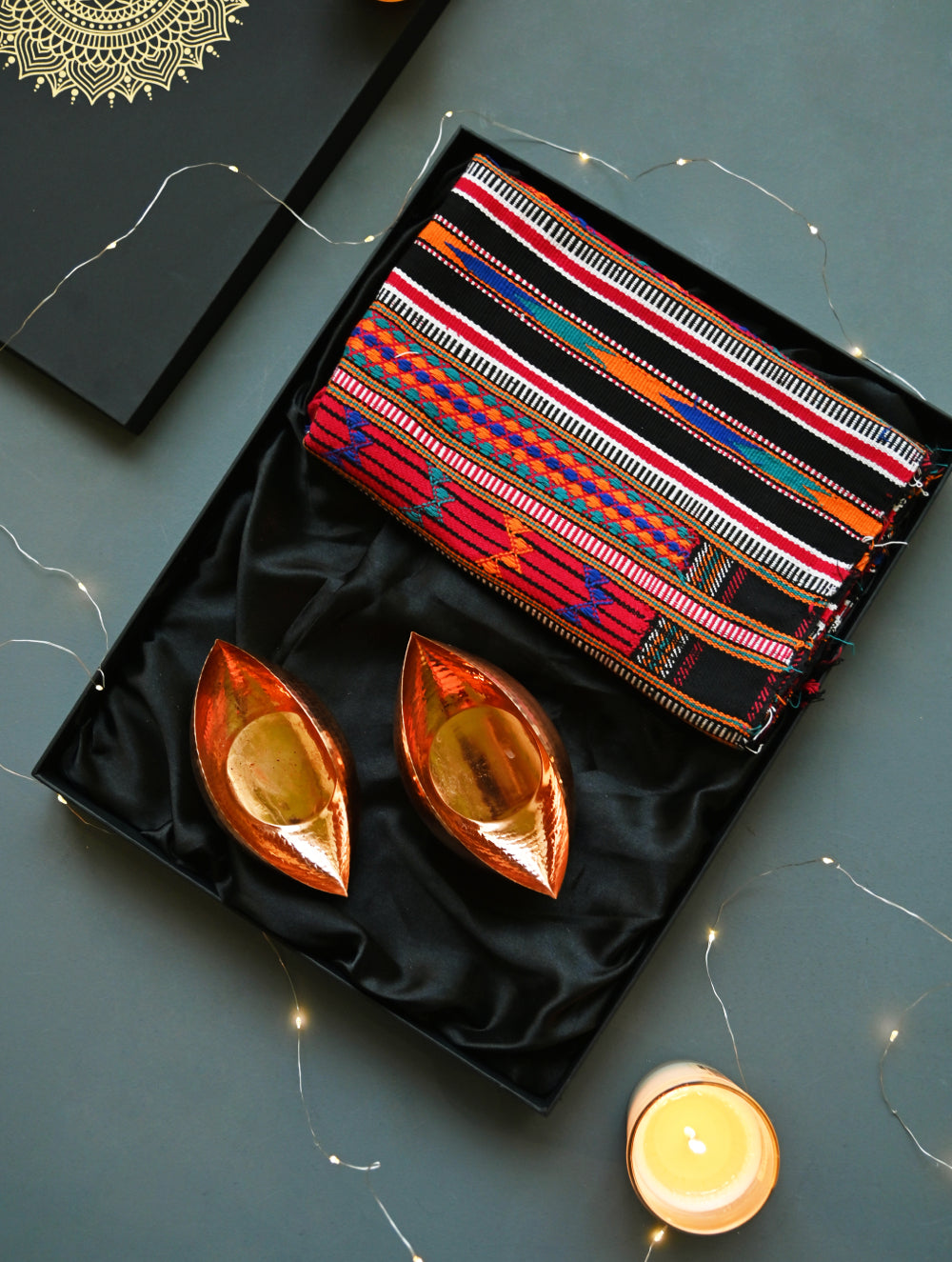 The India Craft House Heritage Gift Hamper - Loom & Light