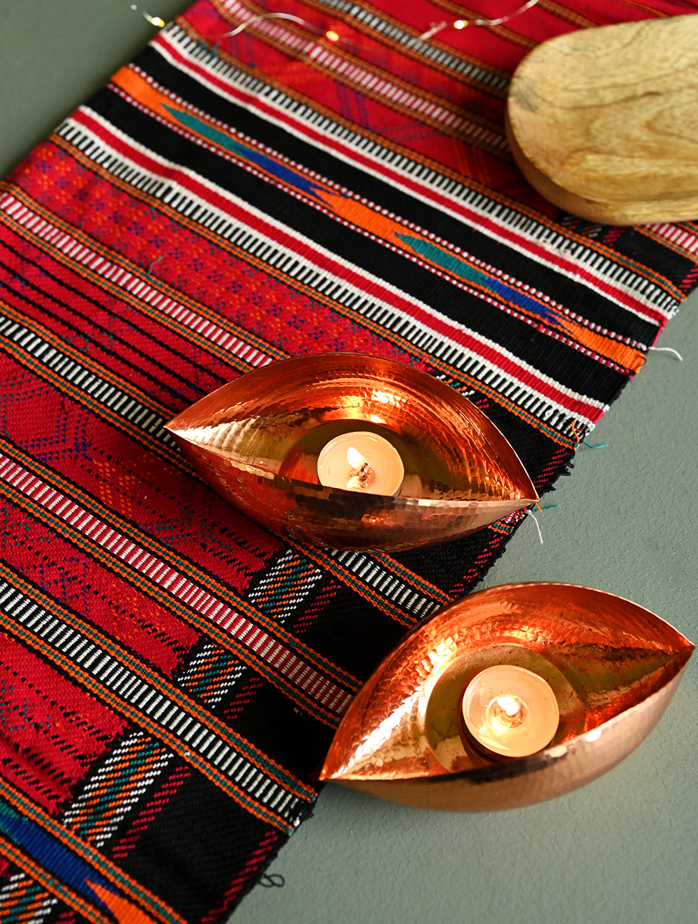 The India Craft House Heritage Gift Hamper - Loom & Light