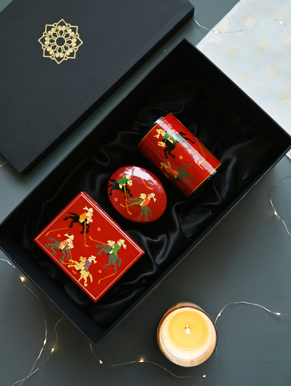 The India Craft House Heritage Gift Hamper - Kashmiri Polo Desk Set